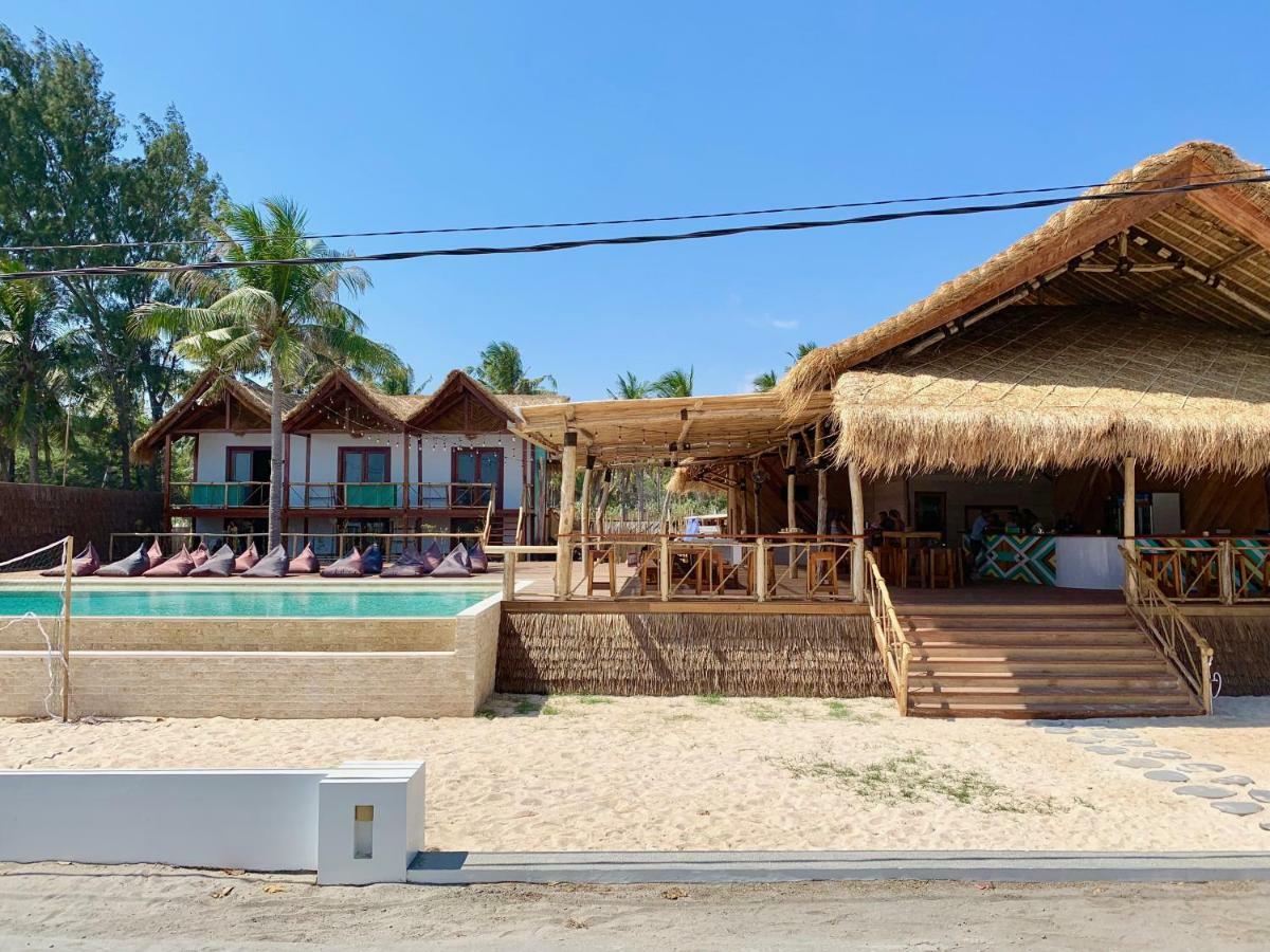 Mad Monkey Gili Trawangan Albergue Exterior foto